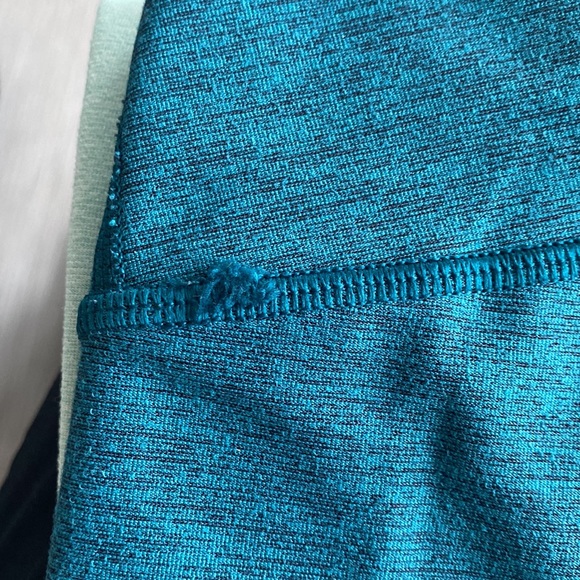 Outdoor voices color blocked leggings. - Picture 5 of 5